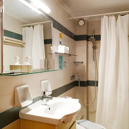 Apartament Fetsis *